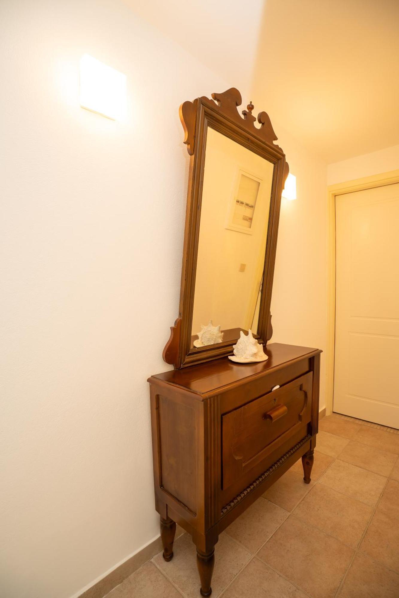 Semini Villa Myrties Ngoại thất bức ảnh
