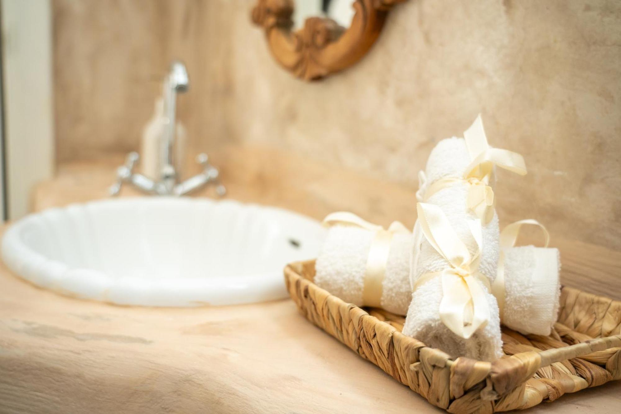 Semini Villa Myrties Ngoại thất bức ảnh