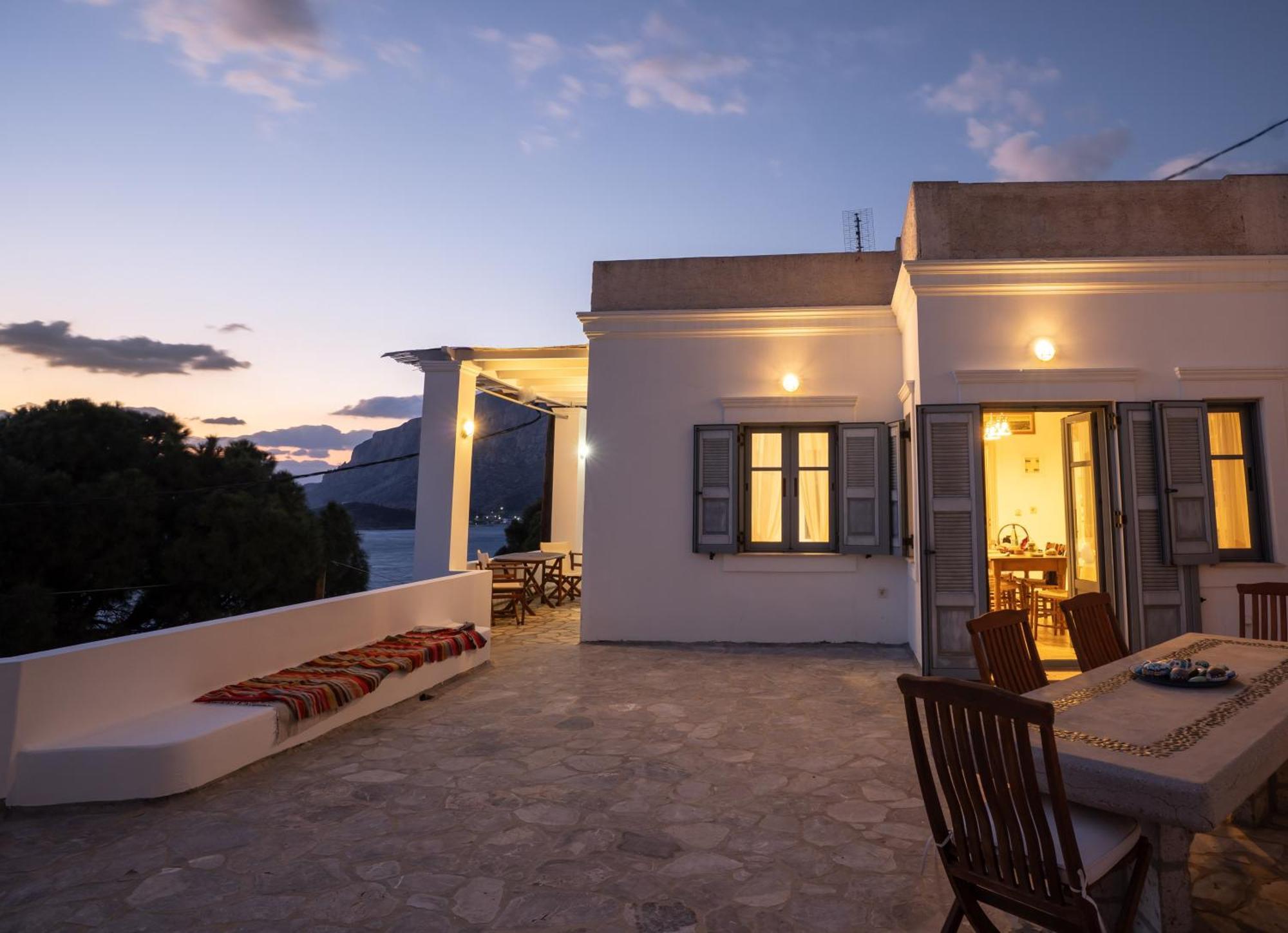 Semini Villa Myrties Ngoại thất bức ảnh